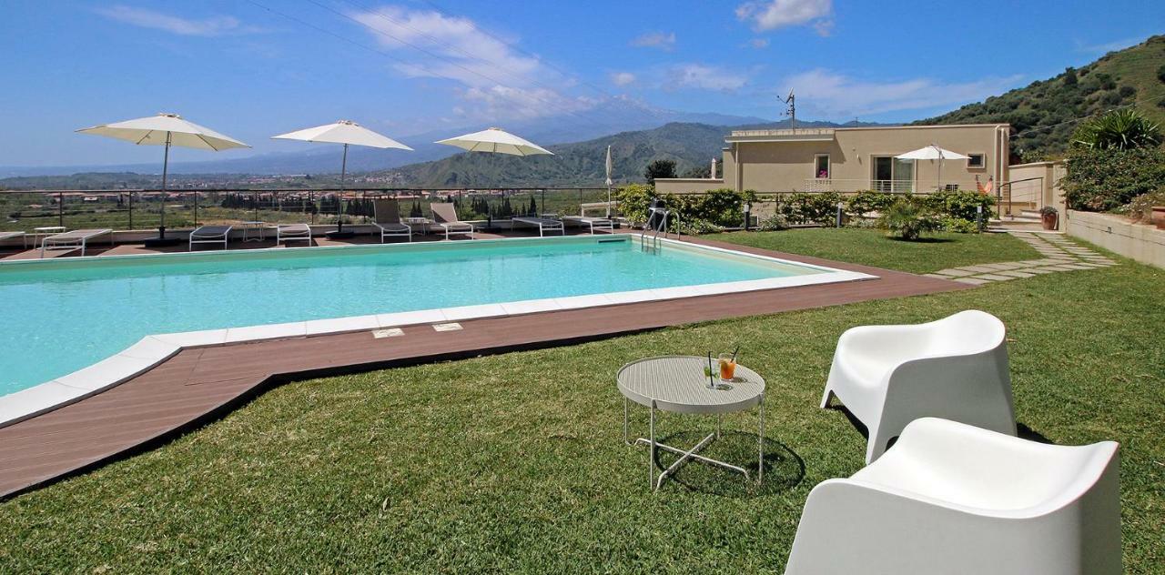 Sike Holiday Home Таормина Екстериор снимка